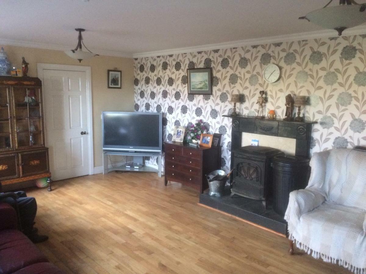 Culdonagh Manor B&B Malin Екстериор снимка